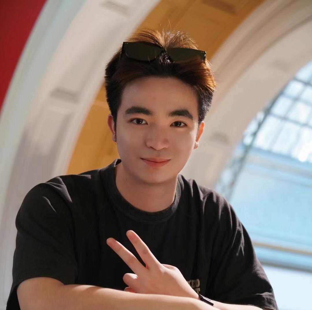 Leo Liu